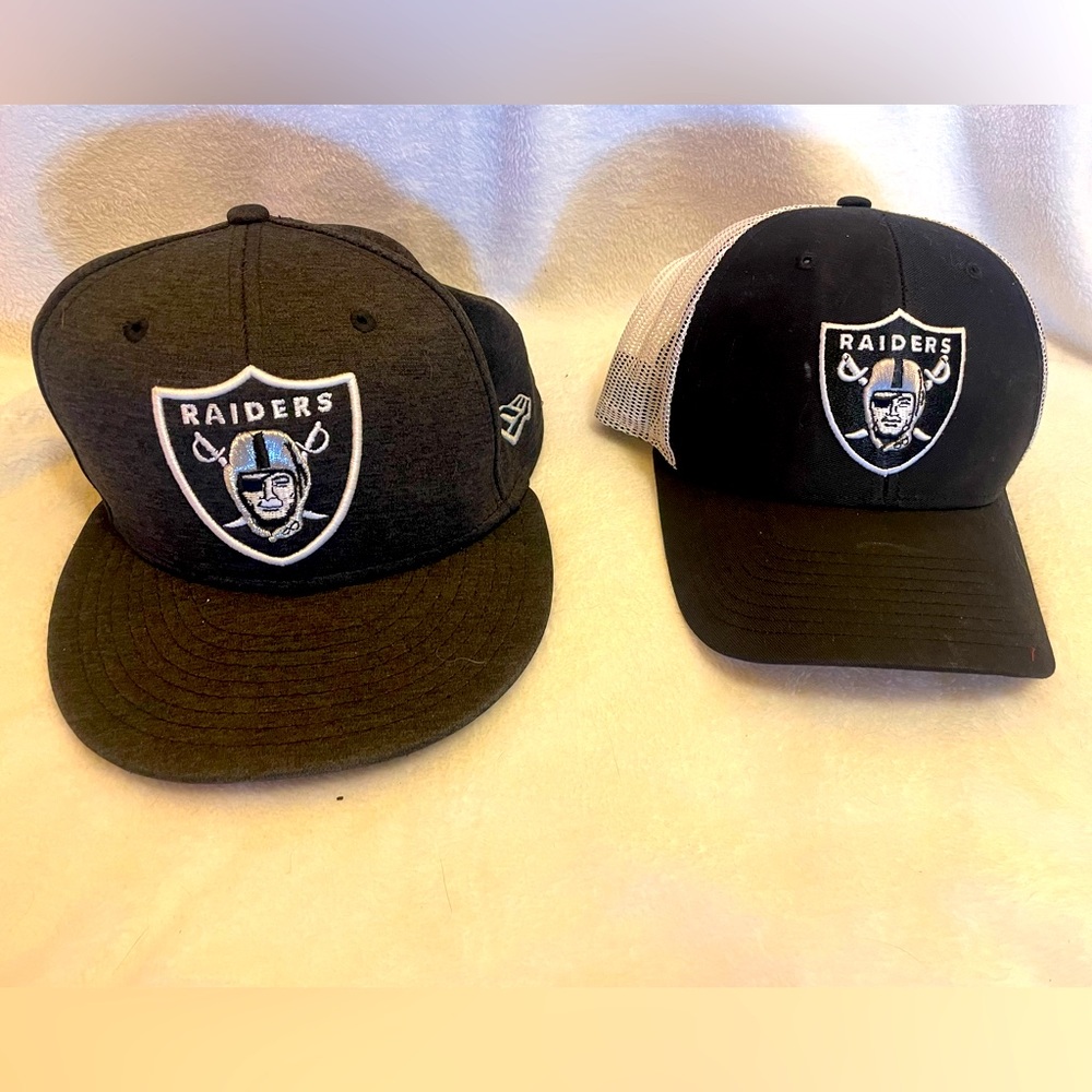 2 Oakland/Vegas raiders hats